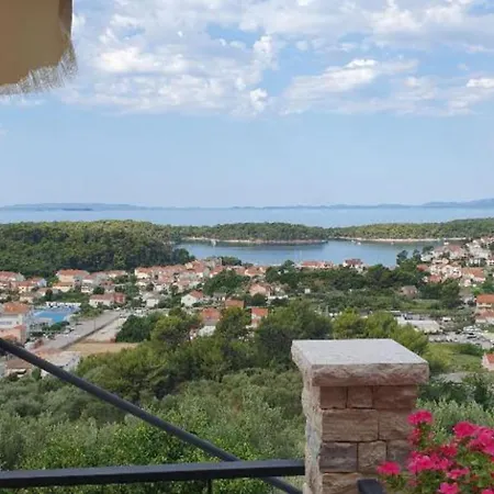 Andrija Sea View Casa de Férias Rab Town