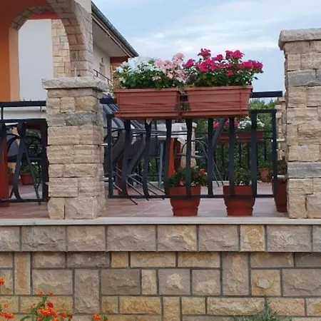 Дом отдыха Andrija Sea View Раб